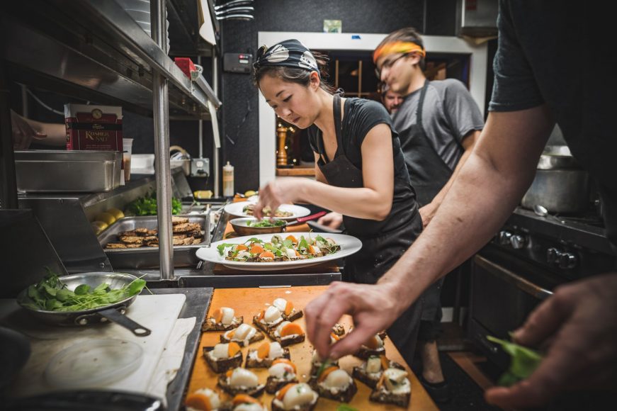 Oyster Club Kitchen